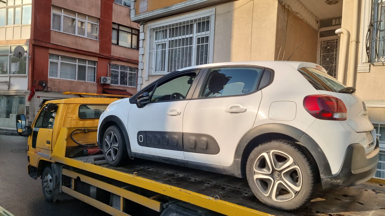 Havalimanı Kurtarıcı